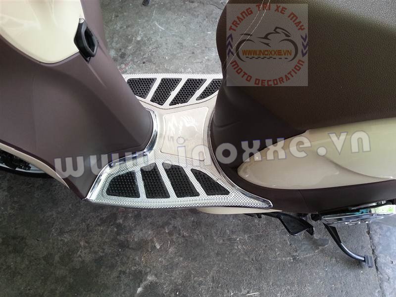Phụ tùng trang trí Sh mode-Thảm để chân mạ crom